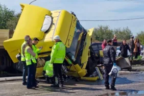 Hatay'da otomobil ile tır çarpıştı! 6ölü