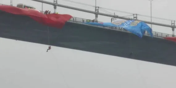 Kadın komandolar, 15 Temmuz Şehitler Köprüsü’nden halatla indi