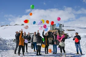 Karla kaplı yollar minik Nisanur için açıldı