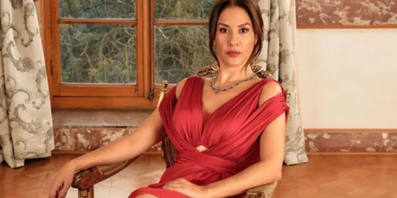 Kızılcık Şerbeti’nin Kıvılcım’ı Evrim Alasya’dan olay gönderme! ‘Oynamaktan anlamayan…’