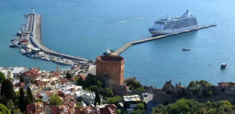 Kruvaziyer turizminde 13 yıl sonra ilk