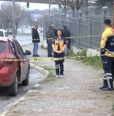 Küçükçekmece'de şüpheli ölüm Otomobilde başında vurulmuş halde bulundu