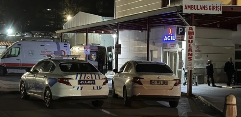 Kütahyada tüfek ve keserli kavga 1 ölü 1 yaralı