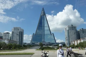 Kuzey Kore'nin gökyüzünde sır gibi duran Ryugyong oteli