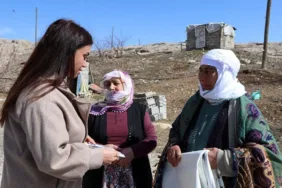 Mahallenin ilk kadın muhtar adayı... 22 erkek adaya karşı mücadele