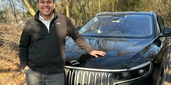 Martı, TAG kullanıcısına Togg marka aracı hediye etti