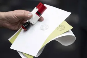 Oy kullanma saatleri hangi illerde farklı?