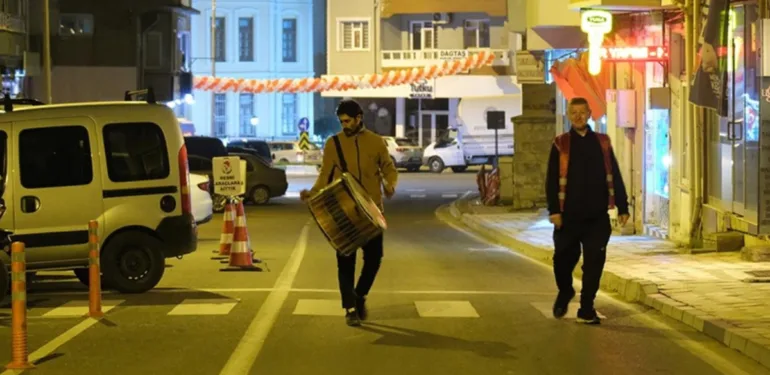 Ramazan davulcularının mesaisi başladı