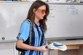 Serenay Sarıkaya, Adana Demirspor formasıyla sandık başına gitti!