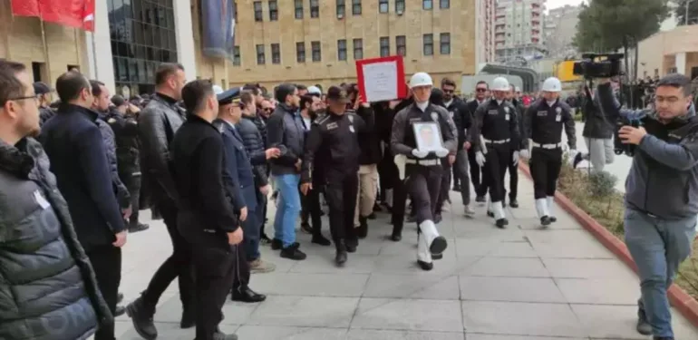 Şırnak'ta şehit olan Fırat Der için tören düzenlendi