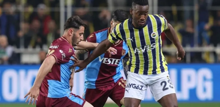 Süper Lig'in kritik karşılaşması Trabzonspor - Fenerbahçe maçı pazar günü!
