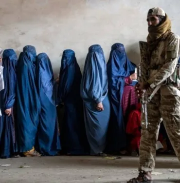 Taliban nefret kustu 'Halk önünde taşlayıp, kırbaçlayacağız...'