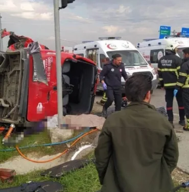 Tekirdağ'da korkunç kaza! Tırla yolcu minibüsü çarpıştı 5 ölü, 10 yaralı