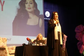 Türkan Şoray sevenleriyle bir araya geldi