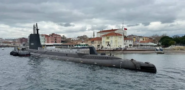 Türkiye'nin ilk denizaltı müzesi 'TCG Uluçalireis' kapılarını ziyaretçilerine açıyor