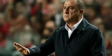 Yunanistan'da Fatih Terim rüzgarı Panathinaikos, Olympiakos'u farklı geçti!