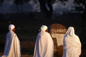 Zimbabve'de Apostolik Kiliseler skandalı Sahte peygamber ve çocuk evlilikleri