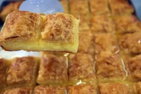 2 Nisan 2024 Salı Gelinim Mutfakta’da yapılan Laz böreği tarifi… Laz böreği nasıl yapılı