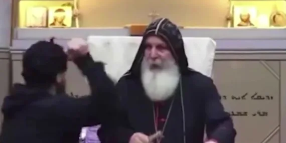 Avustralya’da kilisede bıçaklı saldırı paniği: Rahip yaralandı
