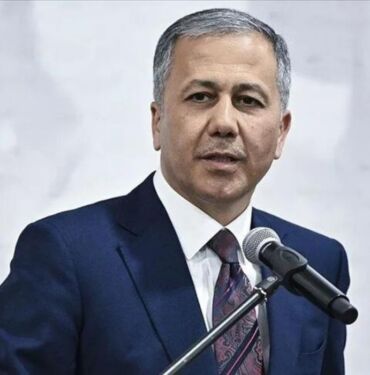 Bakan Yerlikaya açıkladı Tatil süresince 6 bin 530 trafik kazasında 75 kişi hayatını kaybetti