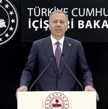 Bakanı Yerlikaya'dan 1 Mayıs açıklaması Taksim Meydanı toplantı ve yürüyüş için uygun değil