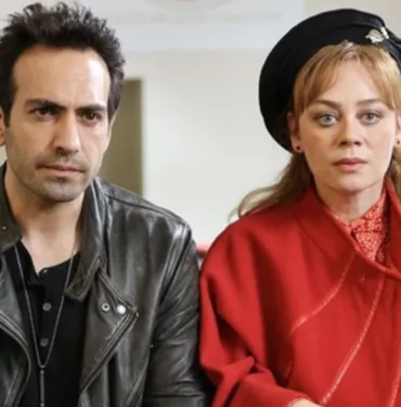 Buğra Gülsoy'dan Demet Evgar'a övgü yağmuru