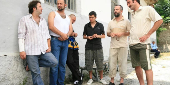 Ele başı ‘Fatma’… Çakallarla Dans’ın kadın versiyonu geliyor!