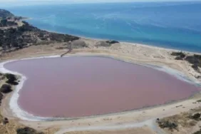 Çanakkale'deki 'Kalpli Göl' köpürdü Paniğe sebep olan beyaz köpükler!