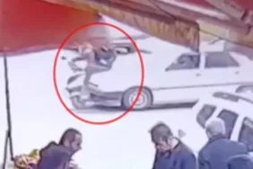 Diyarbakır'da otomobilin çarptığı motokurye yaralandı