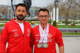 Down sendromlu atletin başarı öyküsü... 6 yıllık kariyerine 48 sığdırdı