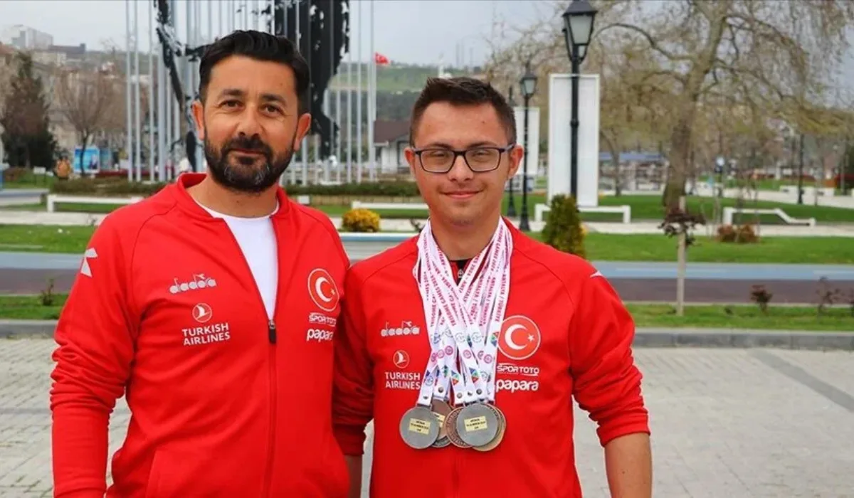 Down sendromlu atletin başarı öyküsü... 6 yıllık kariyerine 48 sığdırdı