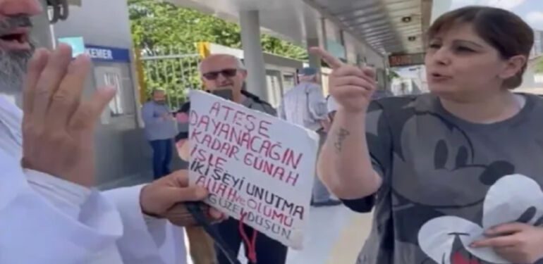 İzmir'de sarıklı cübbeli provokasyon! Kadınlara 'cehennemde yanacaksınız' diye bağırdı