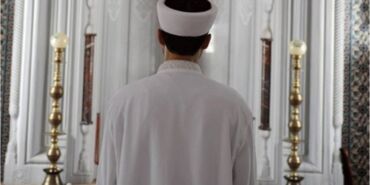 Kayseri'de camide vaaz veren imam, kadınları hedef aldı 'Kadınlarımız soyundukça soyunuyor'