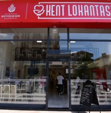 Kent Lokantaları'nda günün menüsü dikkat çekti Saray kebabı