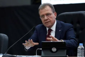 Mersin'de kazanan CHP'li başkandan anlamlı çağrı 'Çiçek yerine SMA'lı bebeklere bağış'