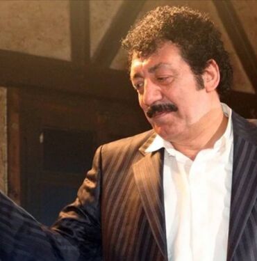 Müslüm Gürses'in hiç yayınlanmamış şarkıları Tozlu Raflar albümünde derlendi.