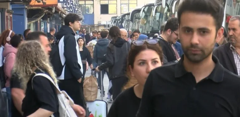 Otogarda bayram yoğunluğu
