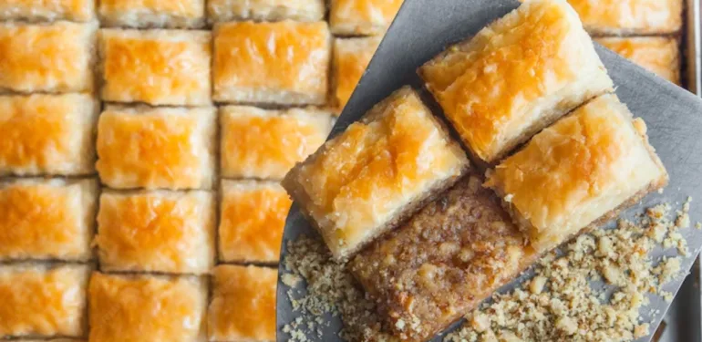 Tatlı yiyip tatlı konuşmaya son... Baklava fiyatları cep yakıyor