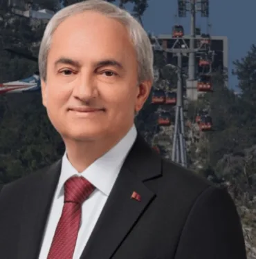 Teleferik kazasında CHP'li başkan tutuklandı Partililer cezaevi önünde nöbette