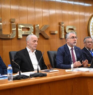 Türk-İş'ten vergi ve asgari ücret değerlendirmesi