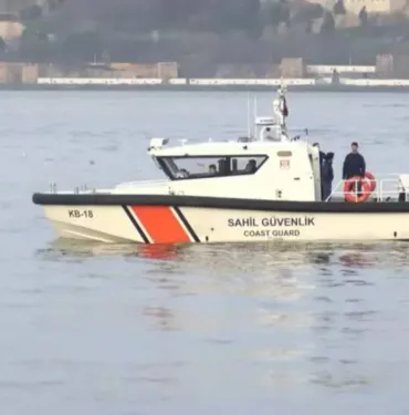 Üsküdar'da denizde yüzerken kayboldu, arama çalışması başladı