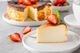 Yapmayan kalmasın! İşte aranan kolay ve pratik San Sebastian tarifi