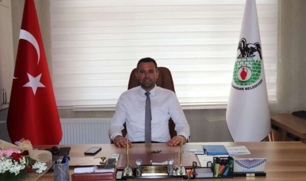 Yeniden Refah Partisi'nden istifa eden Ali Öztoklu, bağımsız belediye başkanı oldu