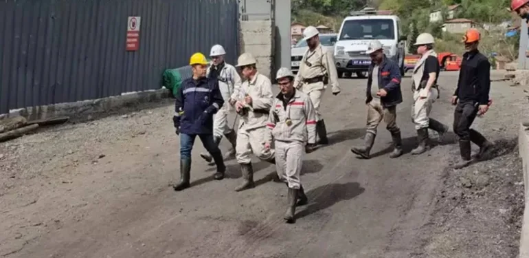 Zonguldak'ta iş cinayeti Madende çalışan işçi elektrik akımına kapılarak öldü