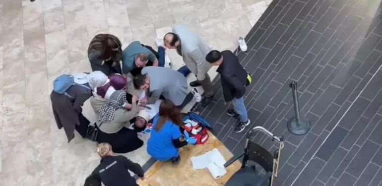 AVM'nin yemek bölümünden düşen bir kişi ağır yaralandı