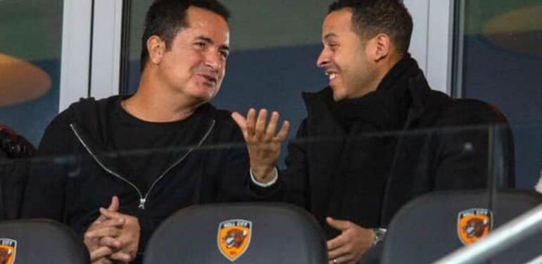 Acun Ilıcalı’nın takımında teknik direktör krizi: Rosenior kovuldu!