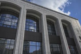 Ankara'daki kuvvetli sağanak nedeniyle AK Parti Kongre Merkezi'ni su bastı