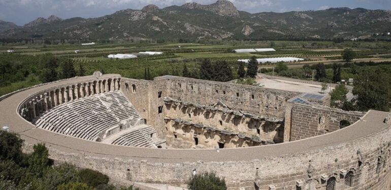 Antalya'nın ihtişamı Aspendos Antik Tiyatrosu