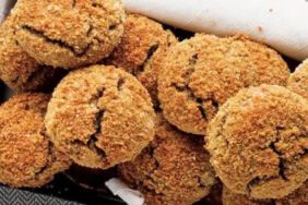 Bademli ve Türk kahveli kurabiye tarifi Evinizi mis gibi kokutacak lezzet