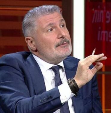Bahadır Erdem kimdir CHP'ye katılan Bahadır Erdem kaç yaşında, nereli